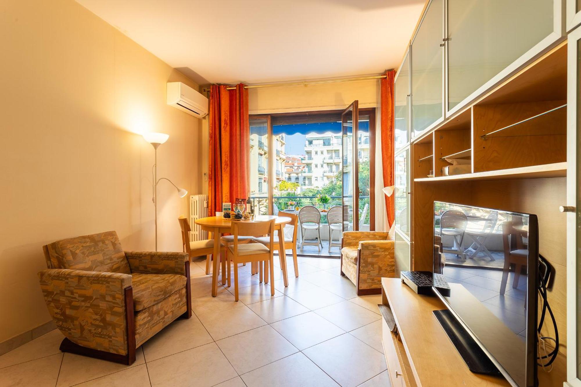 Le France-Massenet Ap3015 By Riviera Holiday Homes Nicea Zewnętrze zdjęcie